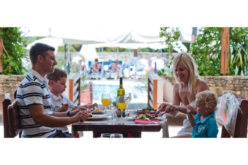 Valamar Tamaris Resort Lanterna Exterior photo
